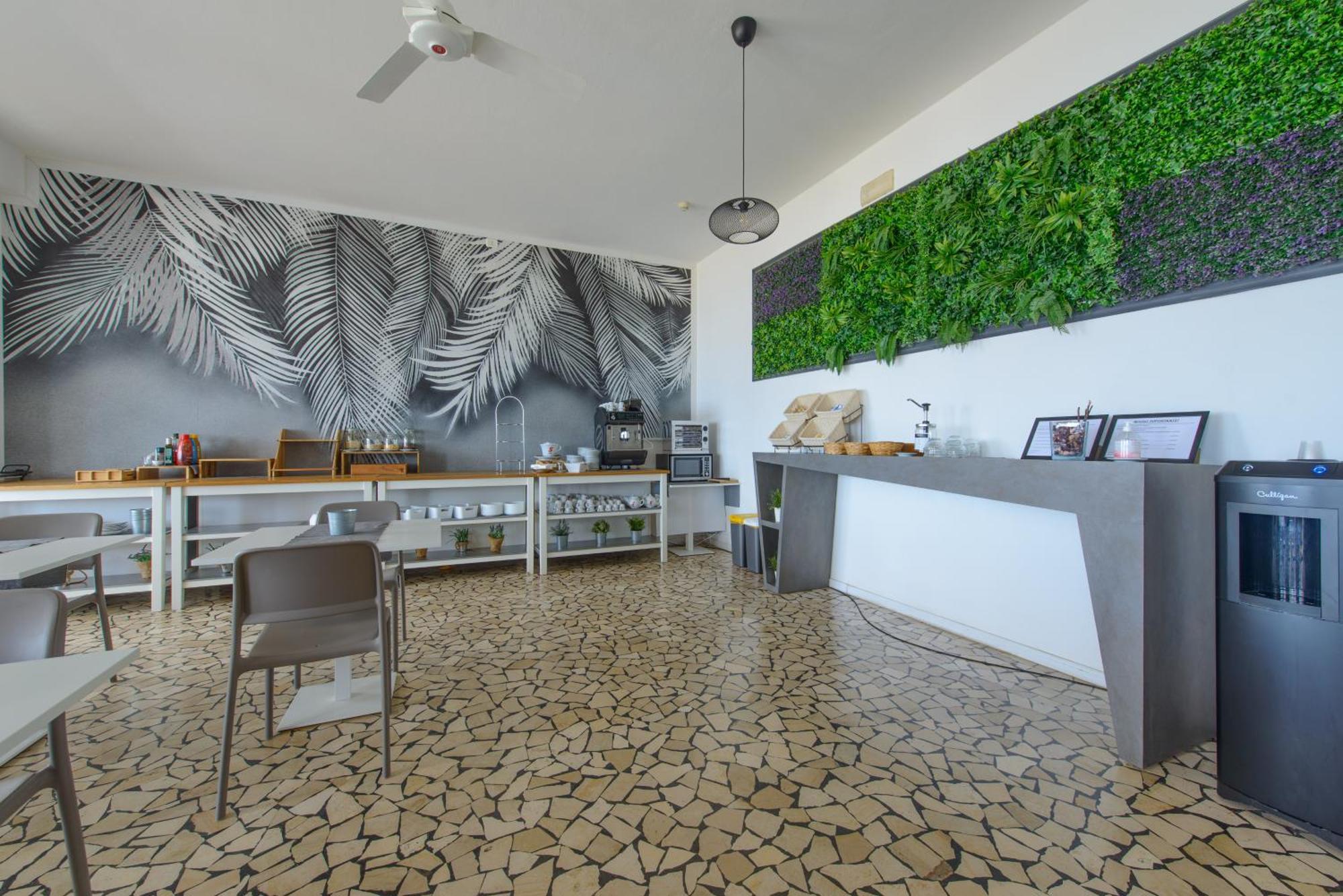 Nautic Beach Hotel Римини Екстериор снимка