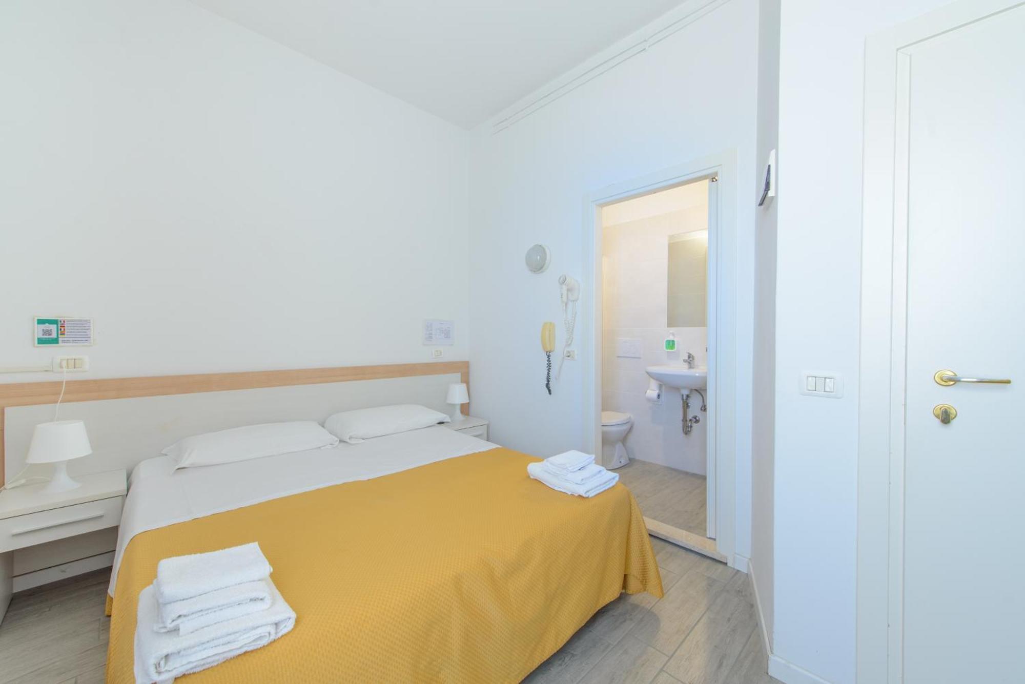 Nautic Beach Hotel Римини Екстериор снимка