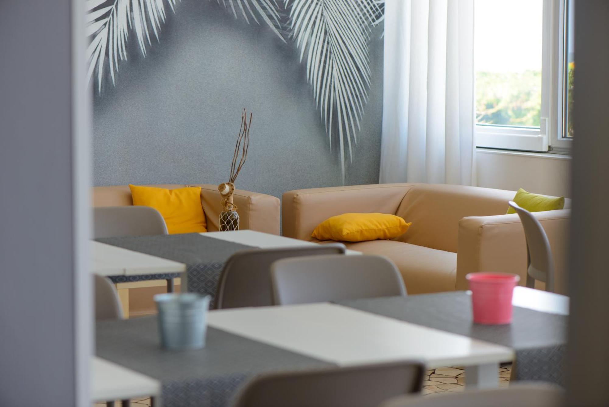 Nautic Beach Hotel Римини Екстериор снимка